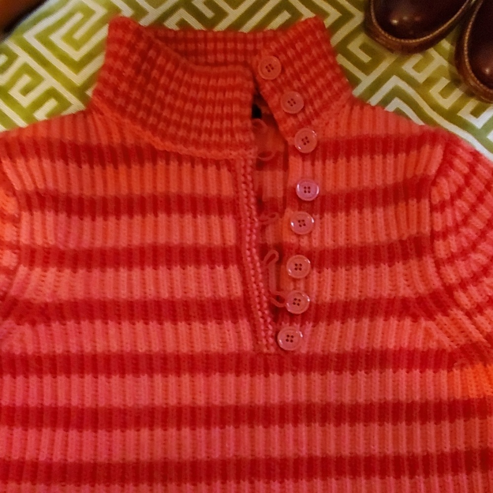 Marc Jacob's Sweater - Picture 4 of 5